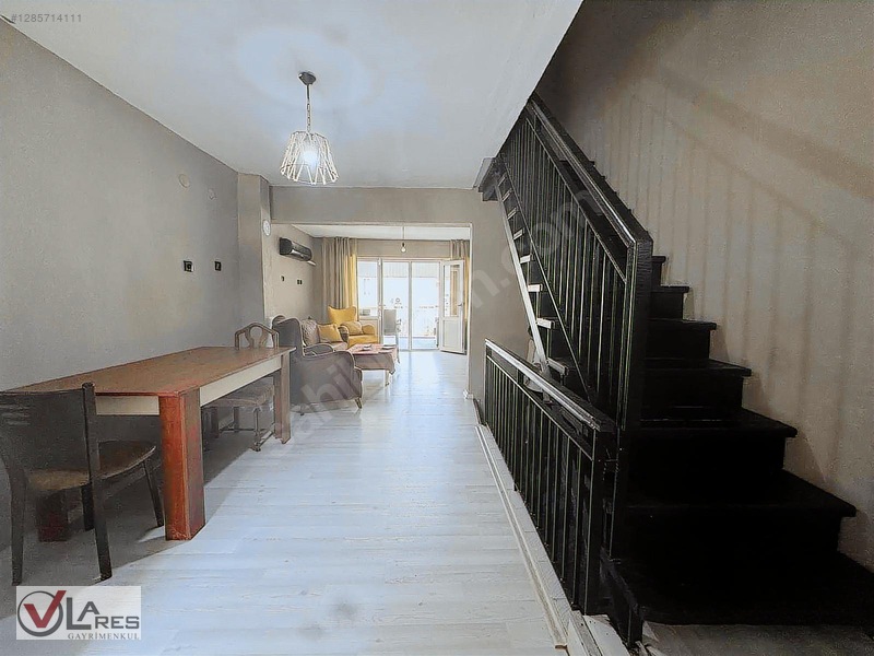 Örnekköy Sitesinde Özel Plajlı Denize 250m Müstakil Girişli 2+1 — fotoğraf 23