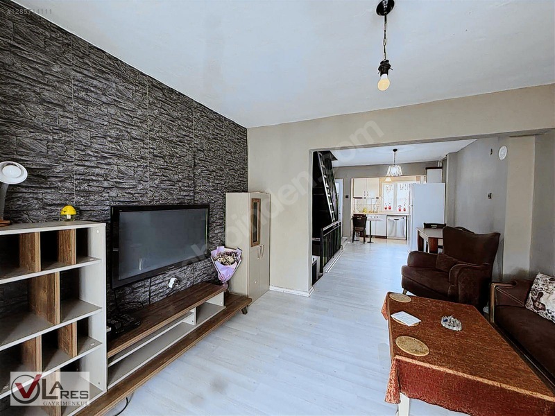 Örnekköy Sitesinde Özel Plajlı Denize 250m Müstakil Girişli 2+1 — fotoğraf 31