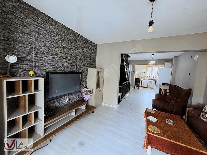 Örnekköy Sitesinde Özel Plajlı Denize 250m Müstakil Girişli 2+1 — fotoğraf 32