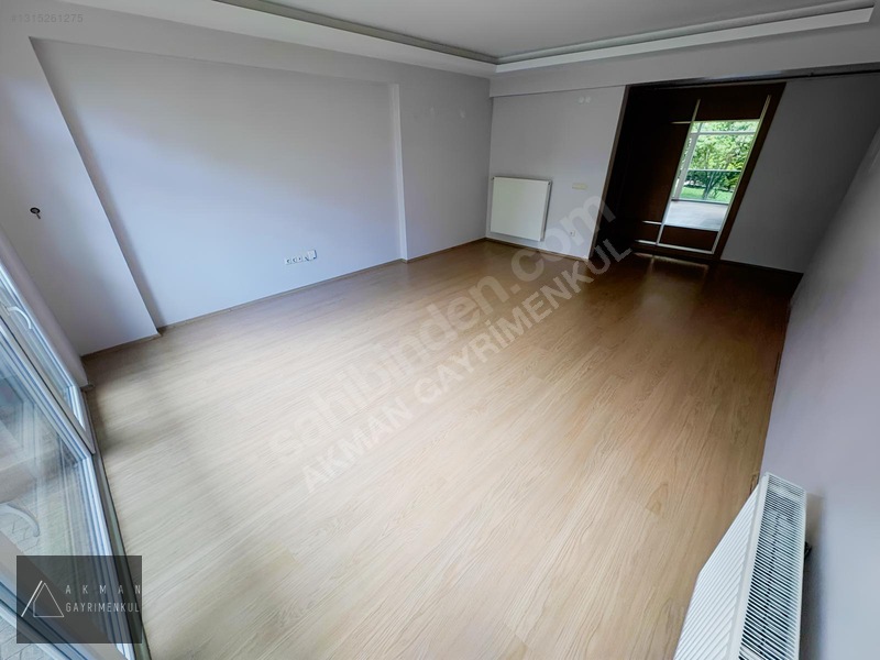 Akman/cağaloğlu 150m/site İçi/cam Balkonlu/katta Tek Daire 3+1 — fotoğraf 6
