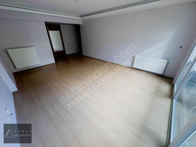 Akman/cağaloğlu 150m/site İçi/cam Balkonlu/katta Tek Daire 3+1 — fotoğraf 7