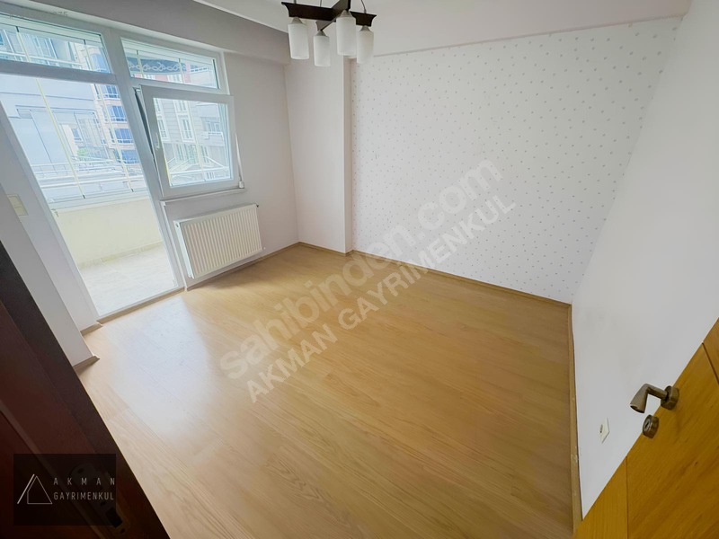 Akman/cağaloğlu 150m/site İçi/cam Balkonlu/katta Tek Daire 3+1 — fotoğraf 20