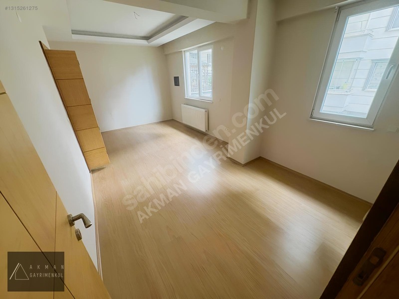 Akman/cağaloğlu 150m/site İçi/cam Balkonlu/katta Tek Daire 3+1 — fotoğraf 25