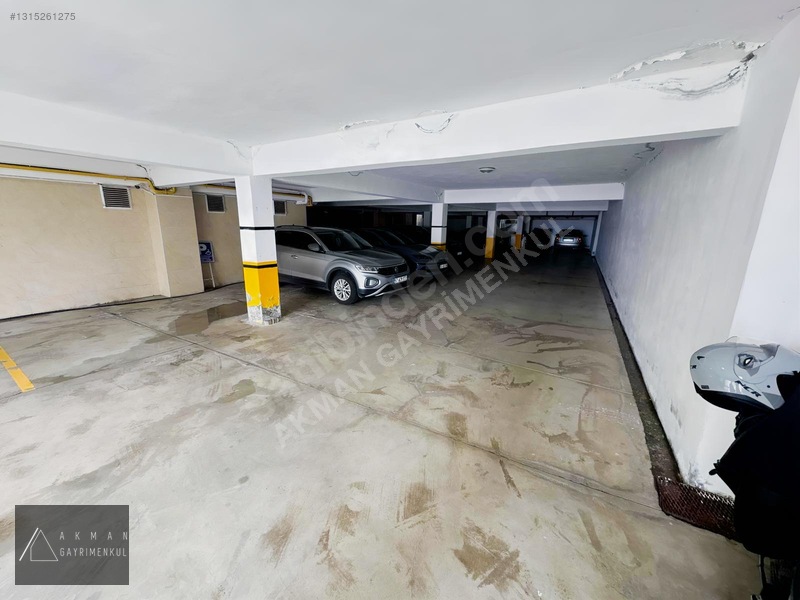 Akman/cağaloğlu 150m/site İçi/cam Balkonlu/katta Tek Daire 3+1 — fotoğraf 35