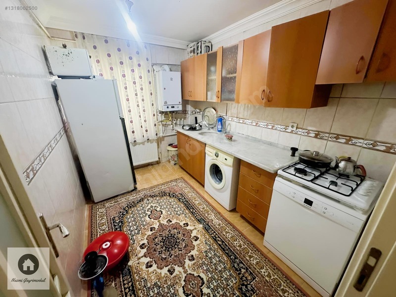 ** Mutlu Mah.de Geniş Kat Konumunda 3+1 Satılık Daire ** — fotoğraf 9
