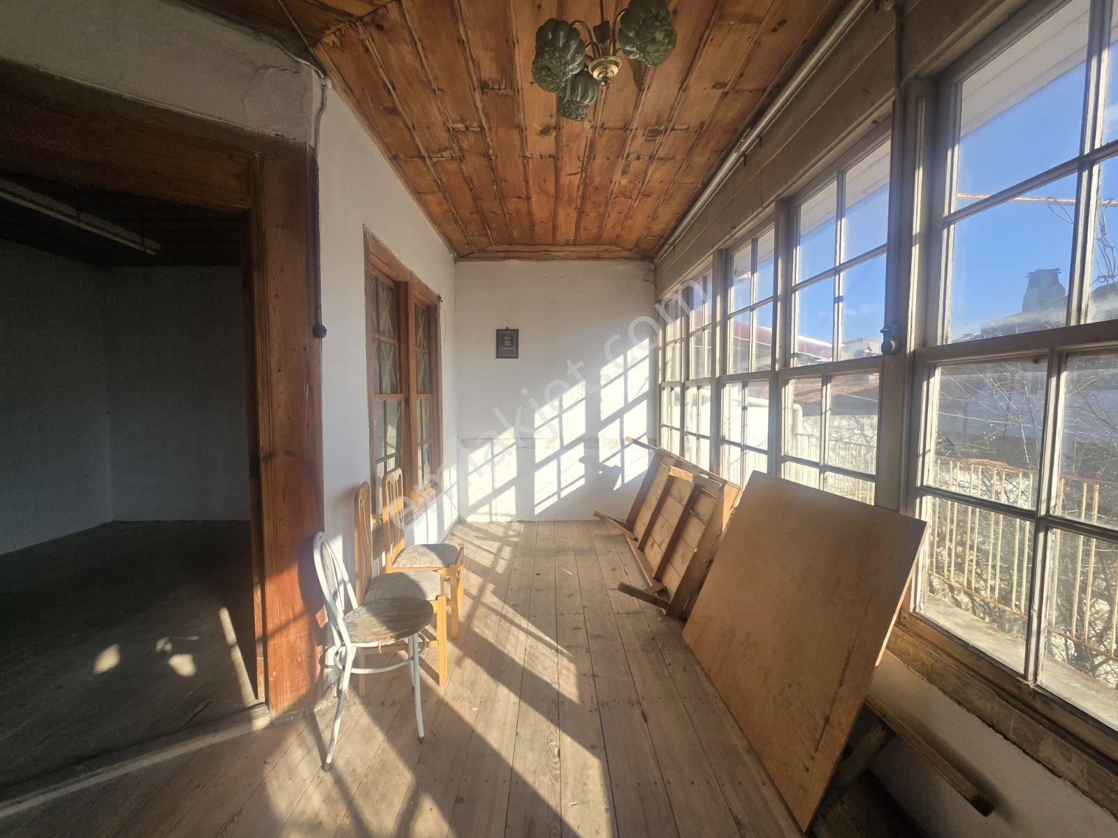 Emniyetin Arkasında 153 M² Arsa İçinde Müstakil Ev — fotoğraf 15