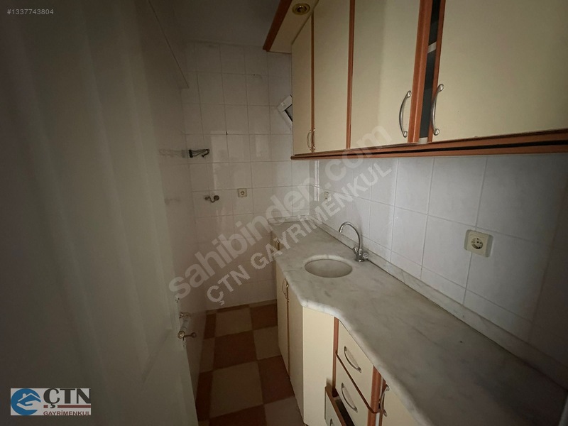 Çtn'den Narlıdere Cadde Üstünde,temiz,bakımlı, Kiralık Büro-ofis — fotoğraf 9