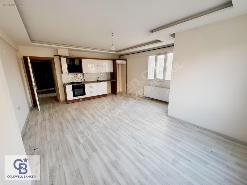 Evonadan Muradiyede Ara Kat Açık Mutfak 2+1 Kiralık Daire