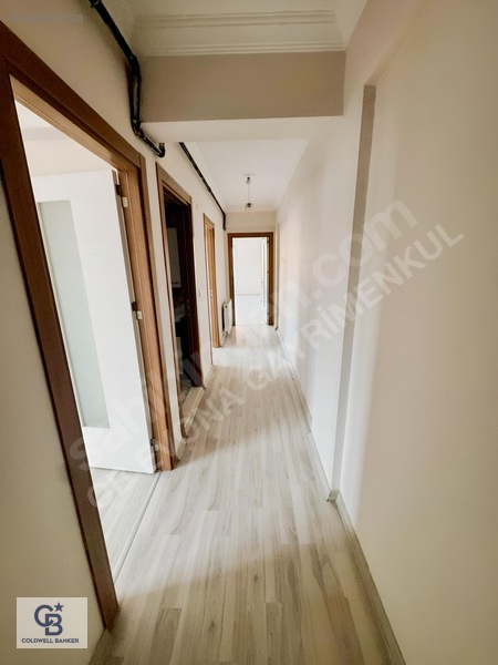 Evonadan Muradiyede Ara Kat Açık Mutfak 2+1 Kiralık Daire — fotoğraf 4