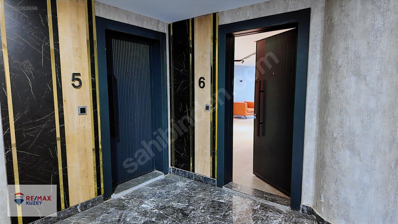 Piazza Avm Sırası Ana Yola Cephe Devren Kiralık Ofis — fotoğraf 4
