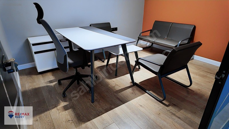 Piazza Avm Sırası Ana Yola Cephe Devren Kiralık Ofis — fotoğraf 18