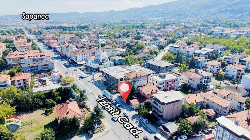 Remax Mavi'den Sapanca'da Tic. İmarlı,yatırım Değeri Yüksek Bina — fotoğraf 6