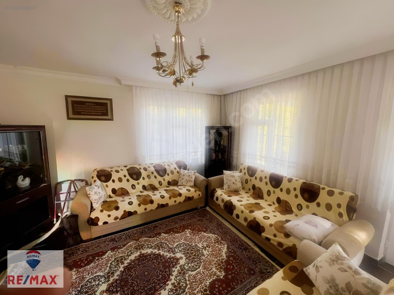 Hazar Gölünde Yüce Tatil Sitesinde Satılık 4+1 Yazlık Villa — fotoğraf 15
