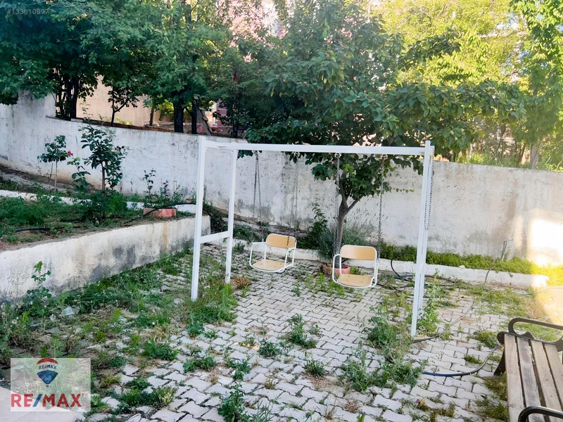 Hazar Gölünde Yüce Tatil Sitesinde Satılık 4+1 Yazlık Villa — fotoğraf 18