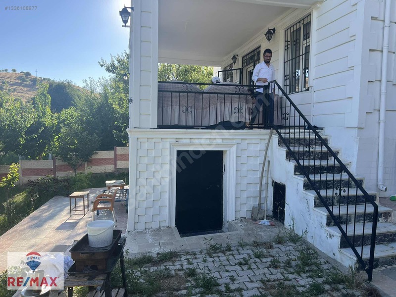Hazar Gölünde Yüce Tatil Sitesinde Satılık 4+1 Yazlık Villa — fotoğraf 25