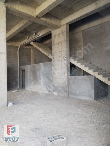 Küsget Sanayi B Blok Merkezi Konum Sıfir Yapi 1.050 M2 Kiralık — fotoğraf 12