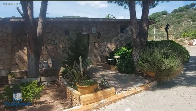 Dikili Kıroba'da Köy İçi Yatırımlık 1090 Metre Arsa — fotoğraf 3