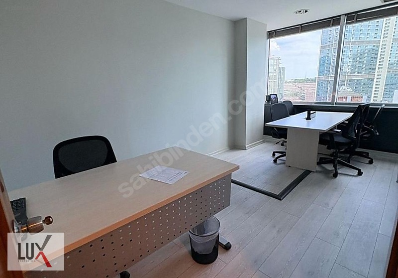 Maslak Beybi Giz Plazada Dekorasyonlu 250m2 Kiralık Ofis / Lux — fotoğraf 14