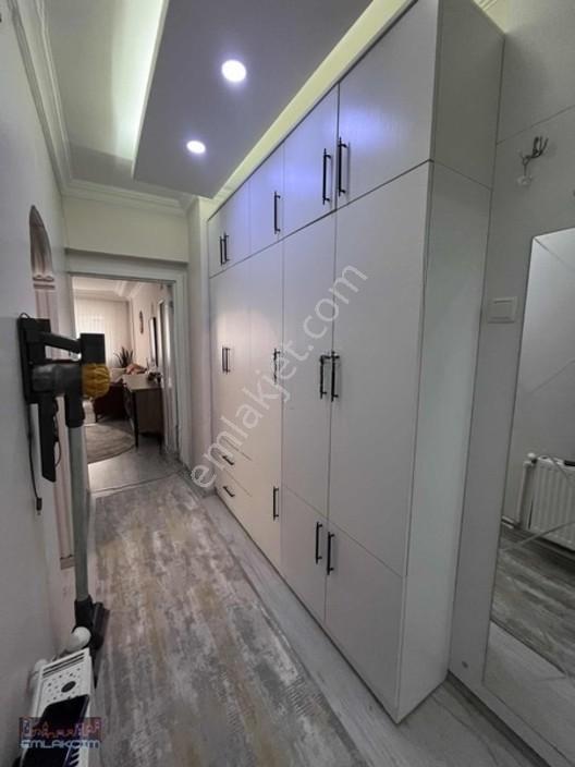 Emlakcımdan Vatan Cad.üzeri Ara Kat Asansörlü Full Bakımlı 2+1 — fotoğraf 4