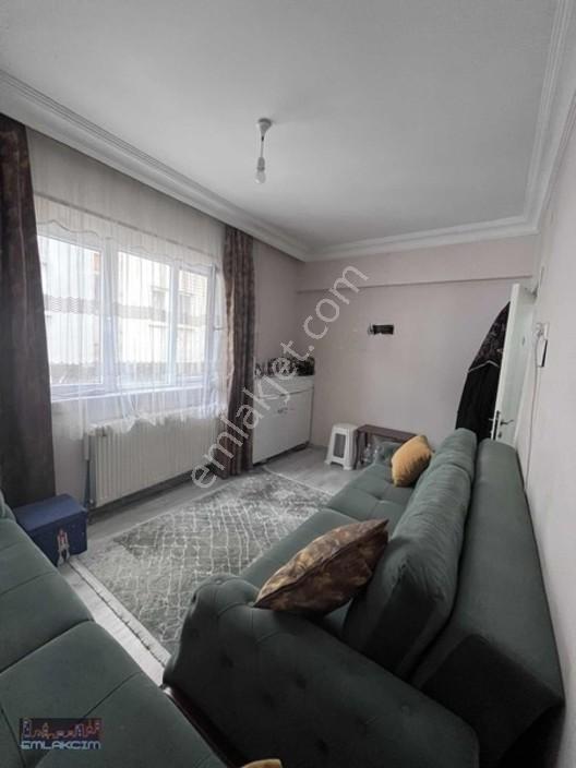 Emlakcımdan Vatan Cad.üzeri Ara Kat Asansörlü Full Bakımlı 2+1 — fotoğraf 13