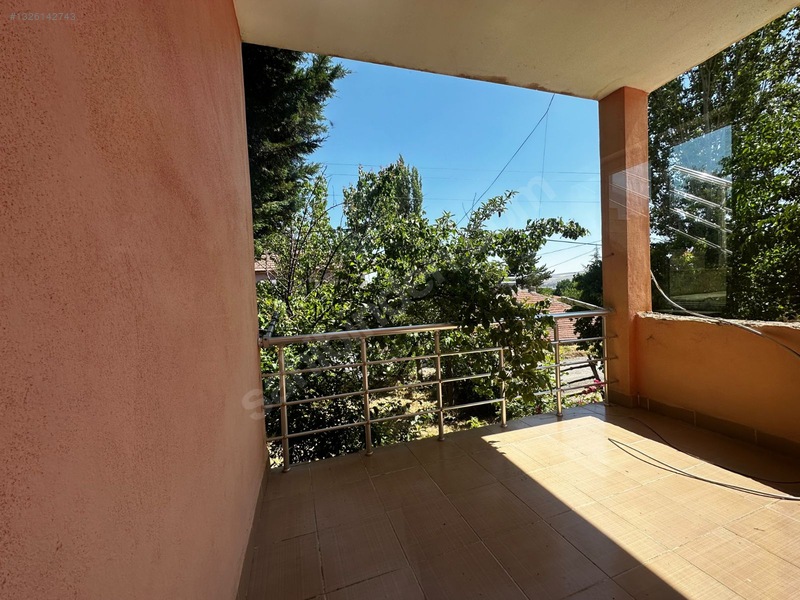Gemerek'te Geniş Arsalı Müstakil Villa — fotoğraf 22