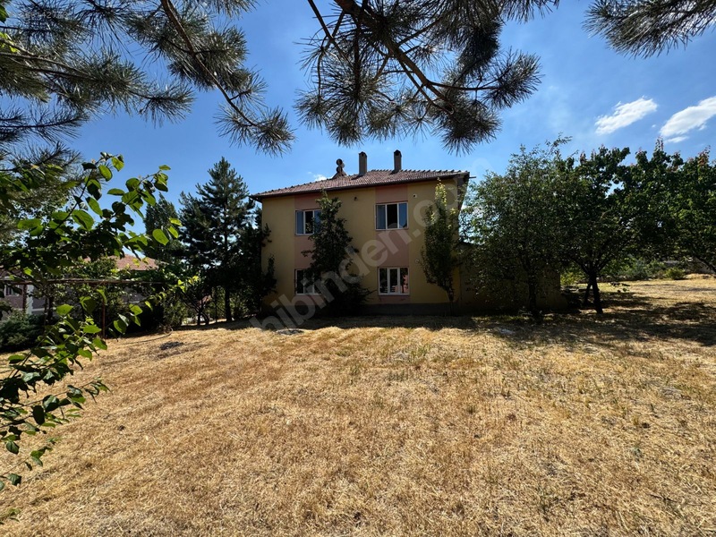 Gemerek'te Geniş Arsalı Müstakil Villa — fotoğraf 25
