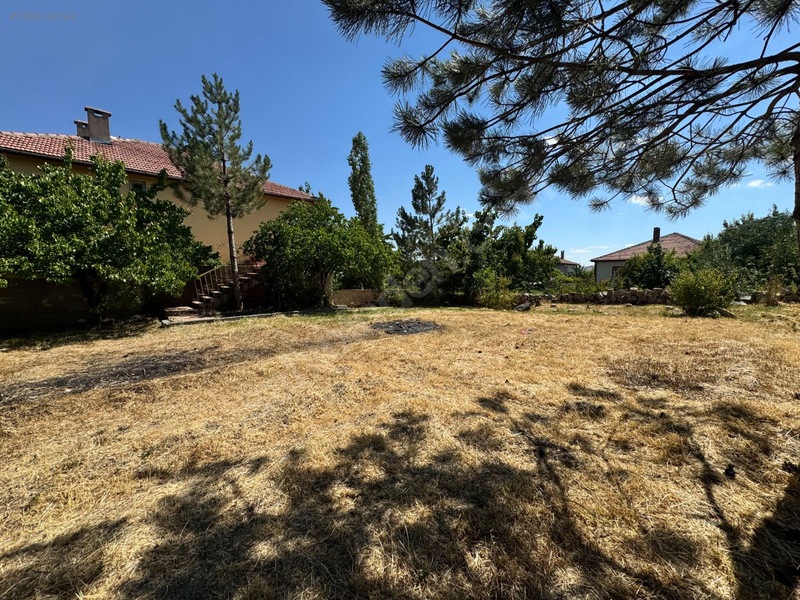 Gemerek'te Geniş Arsalı Müstakil Villa — fotoğraf 28