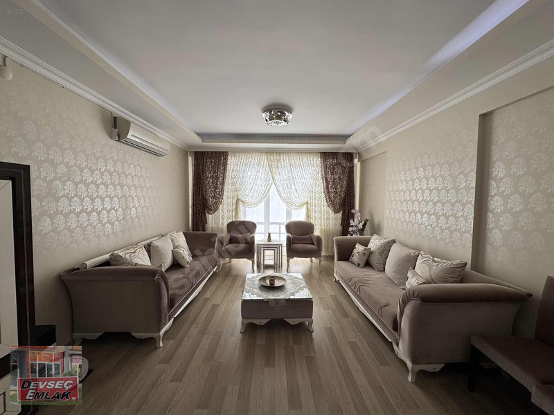 Devseç Emlak'tan Ali Baba Mah. Ara Kat 4 Odalı Satılık Daire — fotoğraf 2