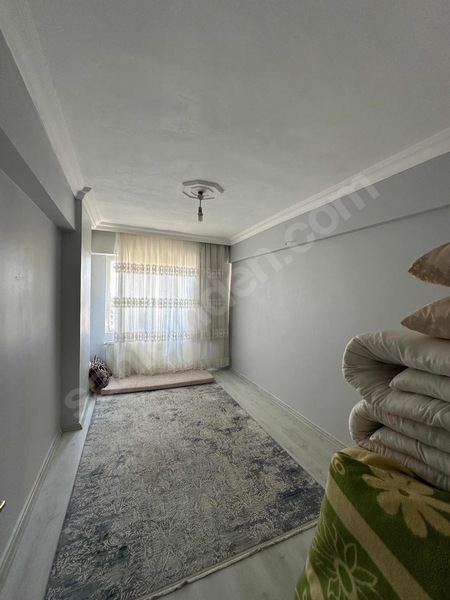 Çözüm Emlak'tan Satılık Dört Odalı Ara Kat Uygun Daıre — fotoğraf 6