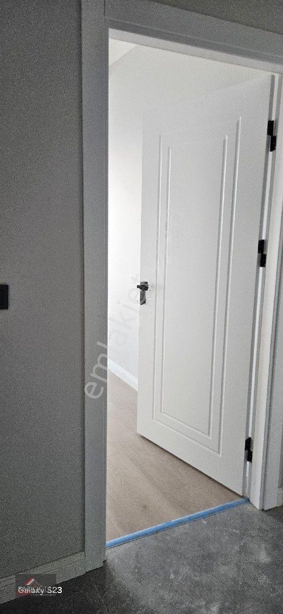 Bağcılar Merkez'de 2+1 Satılık Daire — fotoğraf 13