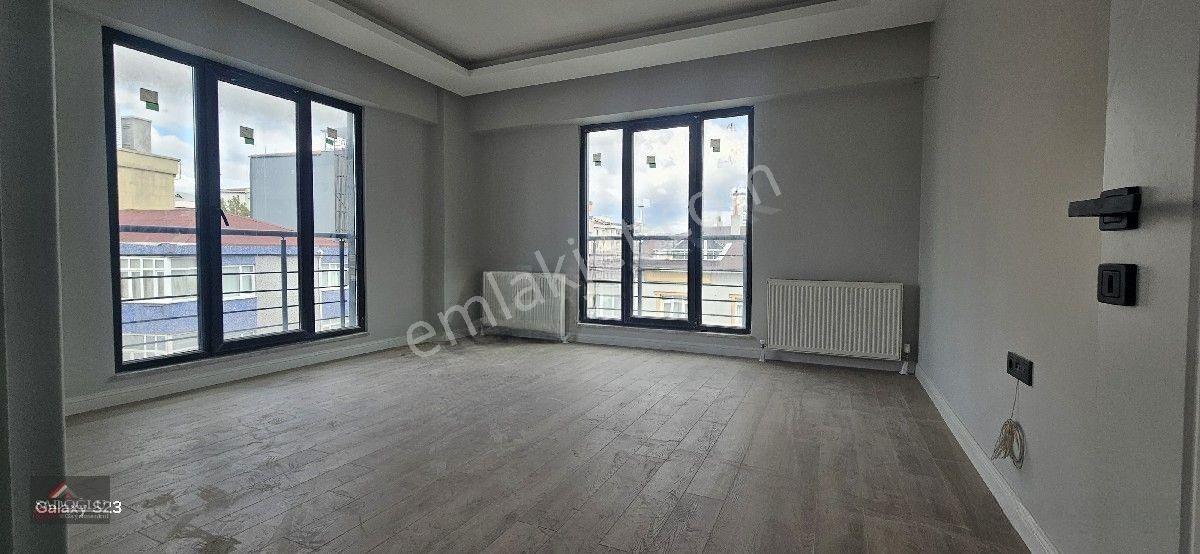 Bağcılar Merkez'de 2+1 Satılık Daire — fotoğraf 16