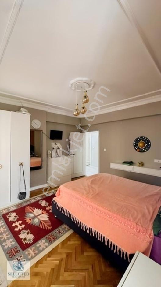 Muhteşem Lokasyonda Geniş 3+1 Asansörlü Satılık Daire — fotoğraf 21