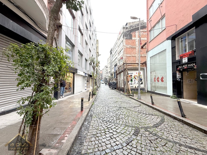 Şişli Osmanbey'de Toptan Ticaretin Göbeğinde Satılık Dükkan — fotoğraf 18