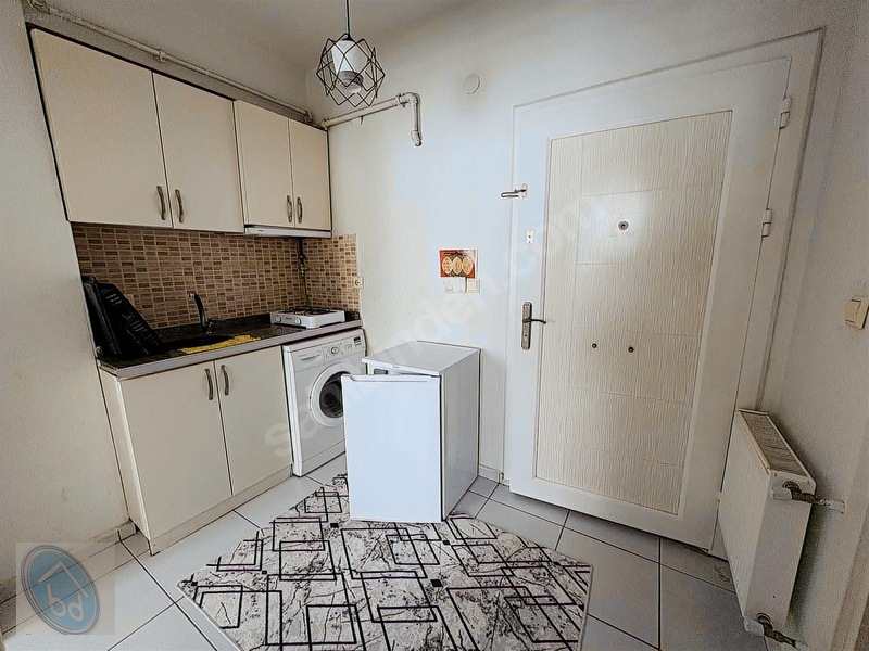 Baldemir'den Bahçelievler'de Eşyalı 1+1 Daire — fotoğraf 3
