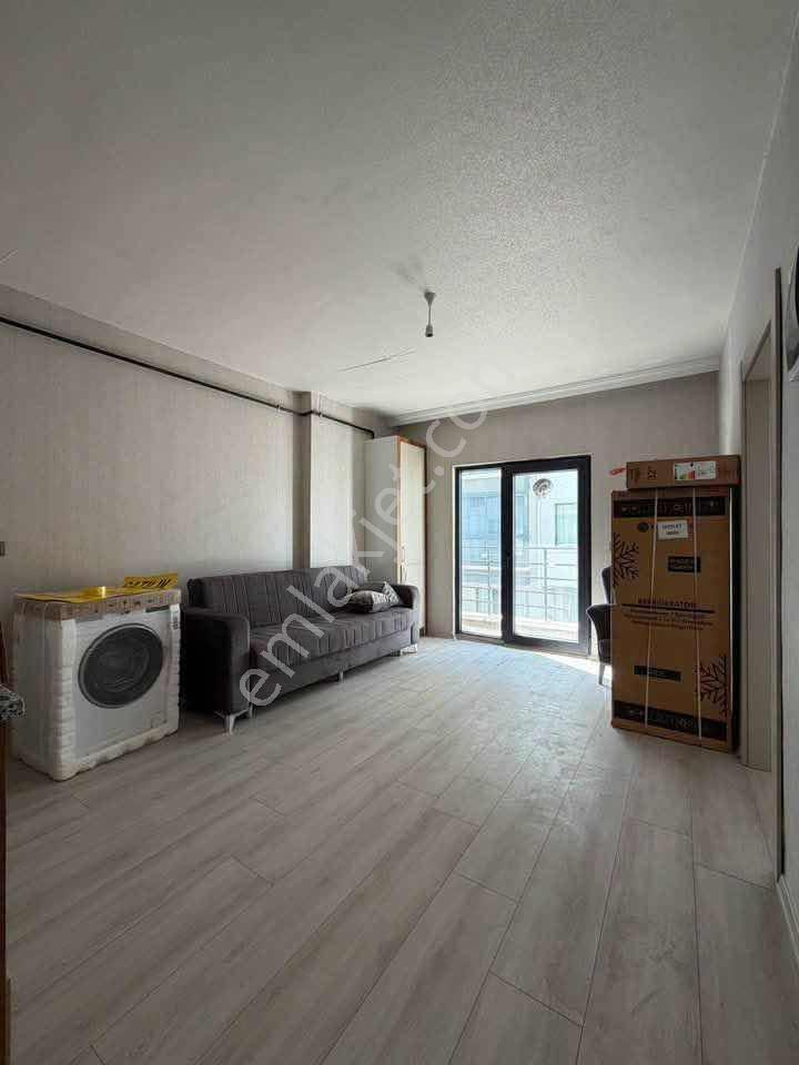 Eşyalı Ara Kat İskanlı Uygun Fiyat — fotoğraf 5