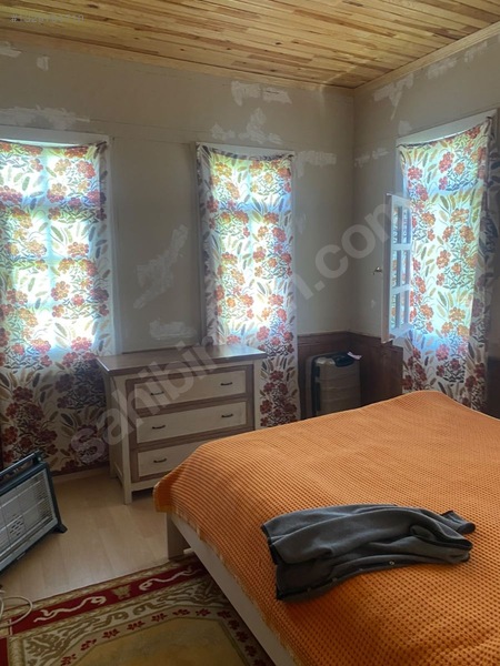 *zeybek*den / 408 .m2 Bahçesi Ve 2.,5 Katlı Yeni Restore 160.m2. — fotoğraf 34
