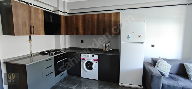 Güvenç İnşaat Ta Merkezi Konumda Lüks Eşyalı 1+1 Daire — fotoğraf 8
