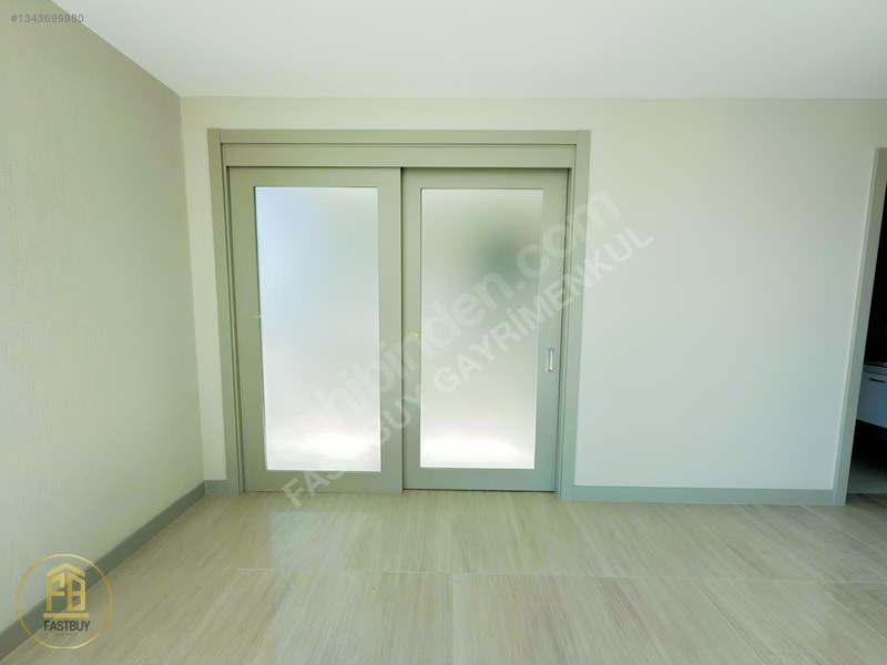 Konak Halkapınar Metro Yanı Satılık Kdvli 2+1 Ofis — fotoğraf 12