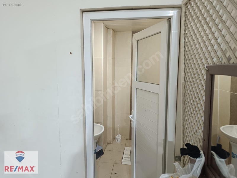 Seyrantepe Tokide Satılık Köşe Dükkan 130 M² — fotoğraf 11