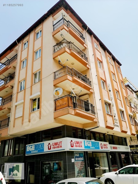 Özkanlar Ana Cadde Üzeri 4+1 Geniş Kullanışlı Kiralık Daire — fotoğraf 3