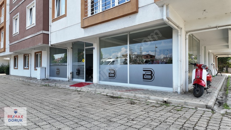 Şirinevler Mahallesi'nde Giriş+depo=320 M² Kiralık İş Yeri — fotoğraf 2