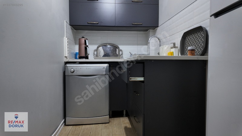 Şirinevler Mahallesi'nde Giriş+depo=320 M² Kiralık İş Yeri — fotoğraf 9