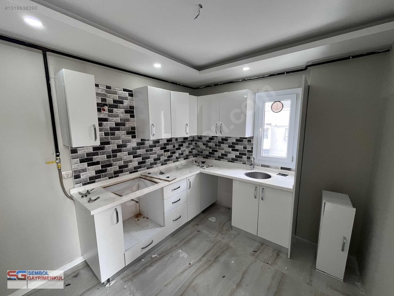Huzur Evlerinde Genç Kpl Mtfk 2+1 Teraslı Dairee