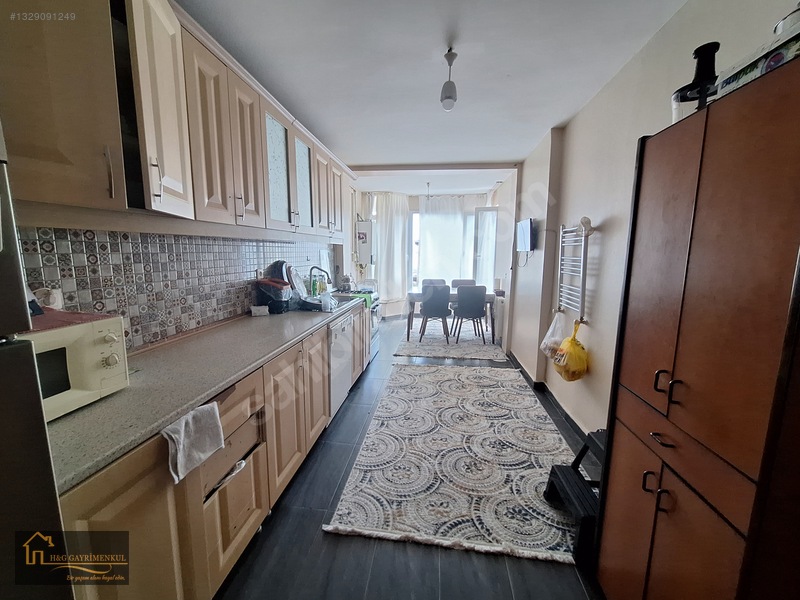 "Hg Gayrimenkulden" İlker Cadde Yanı Katta 3+1+Kiler 130M2 Yplı