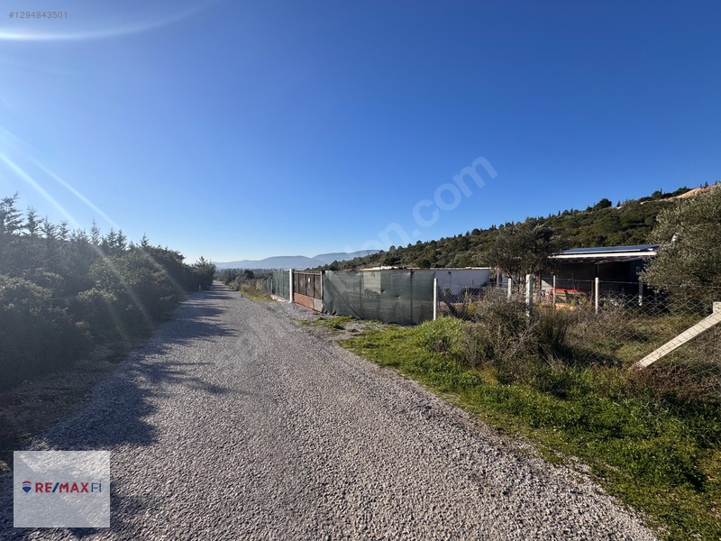 Urla Özbek Torasan Hattında Deniz Manzaralı Köşe 235 M2 Arsa — fotoğraf 6
