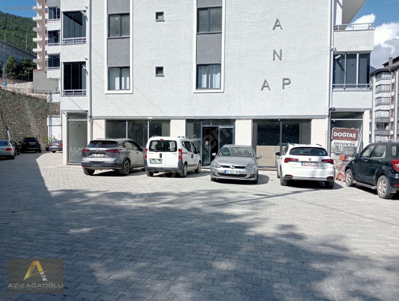 İskebe'de Alpaslan Apartmanı Altında Satılık İşyeri*net:320 M2* — fotoğraf 6
