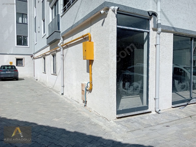 İskebe'de Alpaslan Apartmanı Altında Satılık İşyeri*net:320 M2* — fotoğraf 9