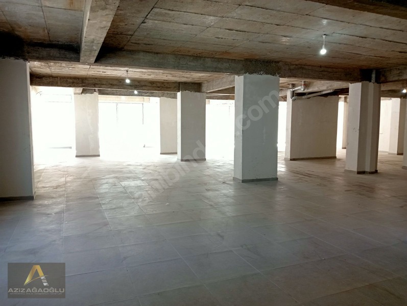 İskebe'de Alpaslan Apartmanı Altında Satılık İşyeri*net:320 M2* — fotoğraf 13