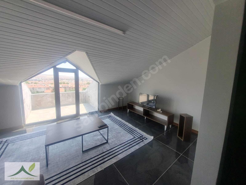 Polzen Gayrimenkul'den Gazi Mah. Eşyalı Kiralık 1+1 Daire — fotoğraf 2