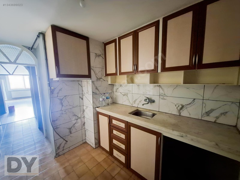 Bornova Erzene 83 Sokak Kiralık 2+1 Asansörlü Daire — fotoğraf 5